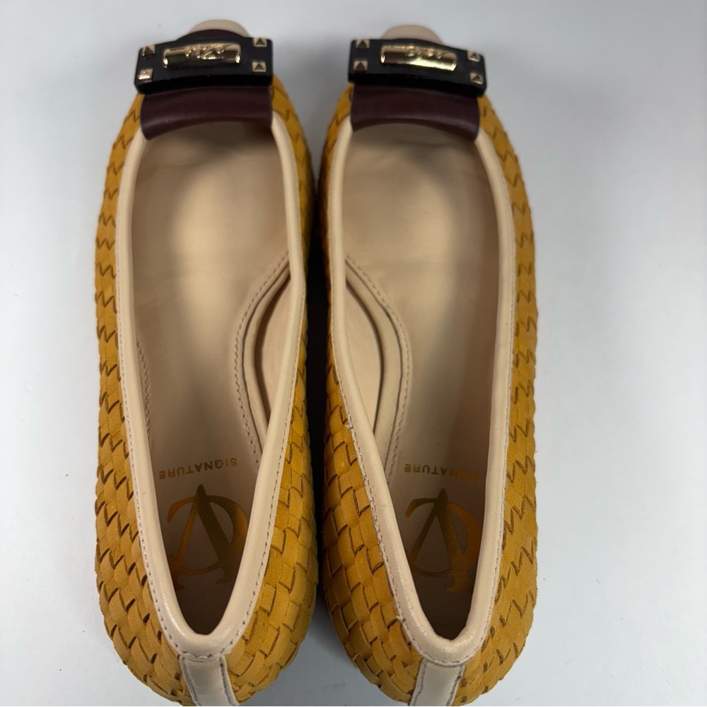 Vero‎ Cuoio Elegant Yellow and Cream Women's Flats size 7M all leather - Picture 5 of 7